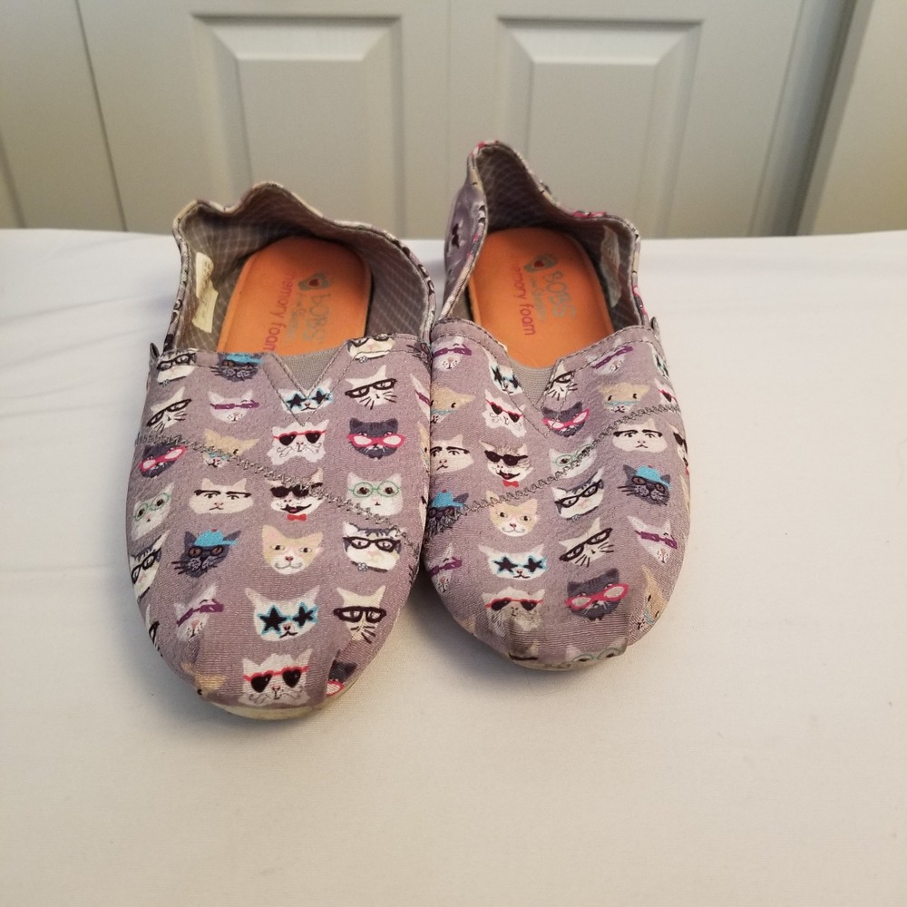 Skechers Bobs for Dogs Women Gray Cat with Sunglasses Slip On Shoes Size 8